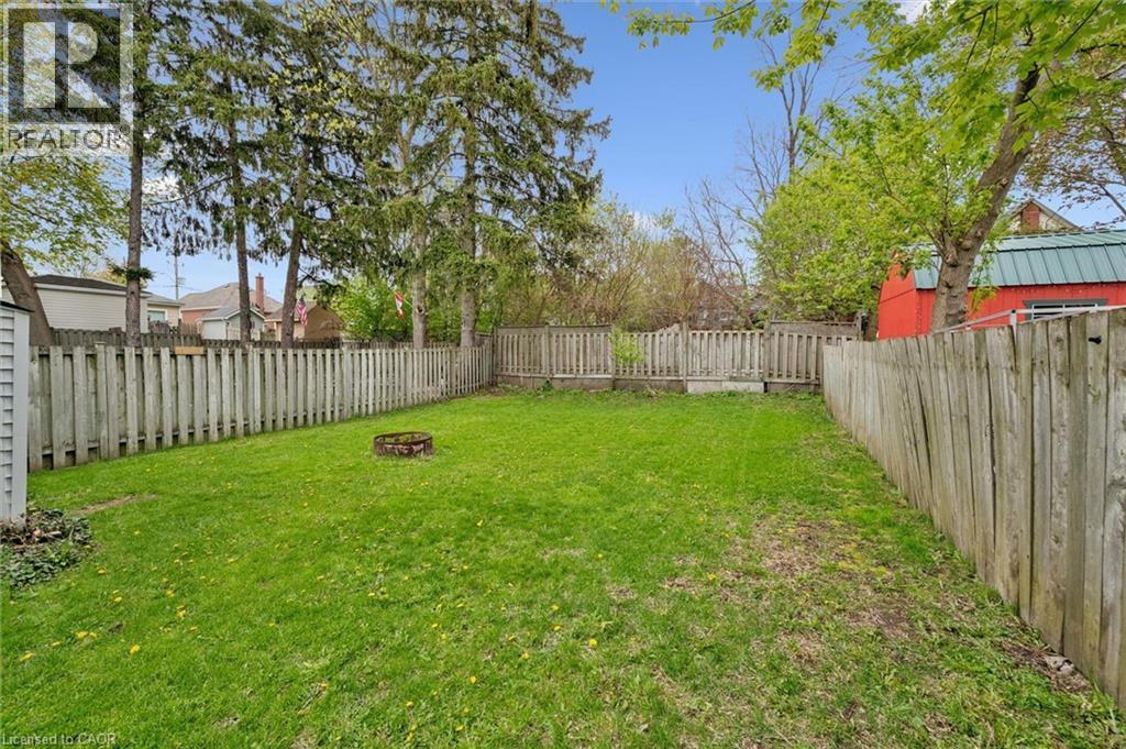 237 S Borden Avenue S, Kitchener, Ontario  N2G 3S1 - Photo 39 - 40830600