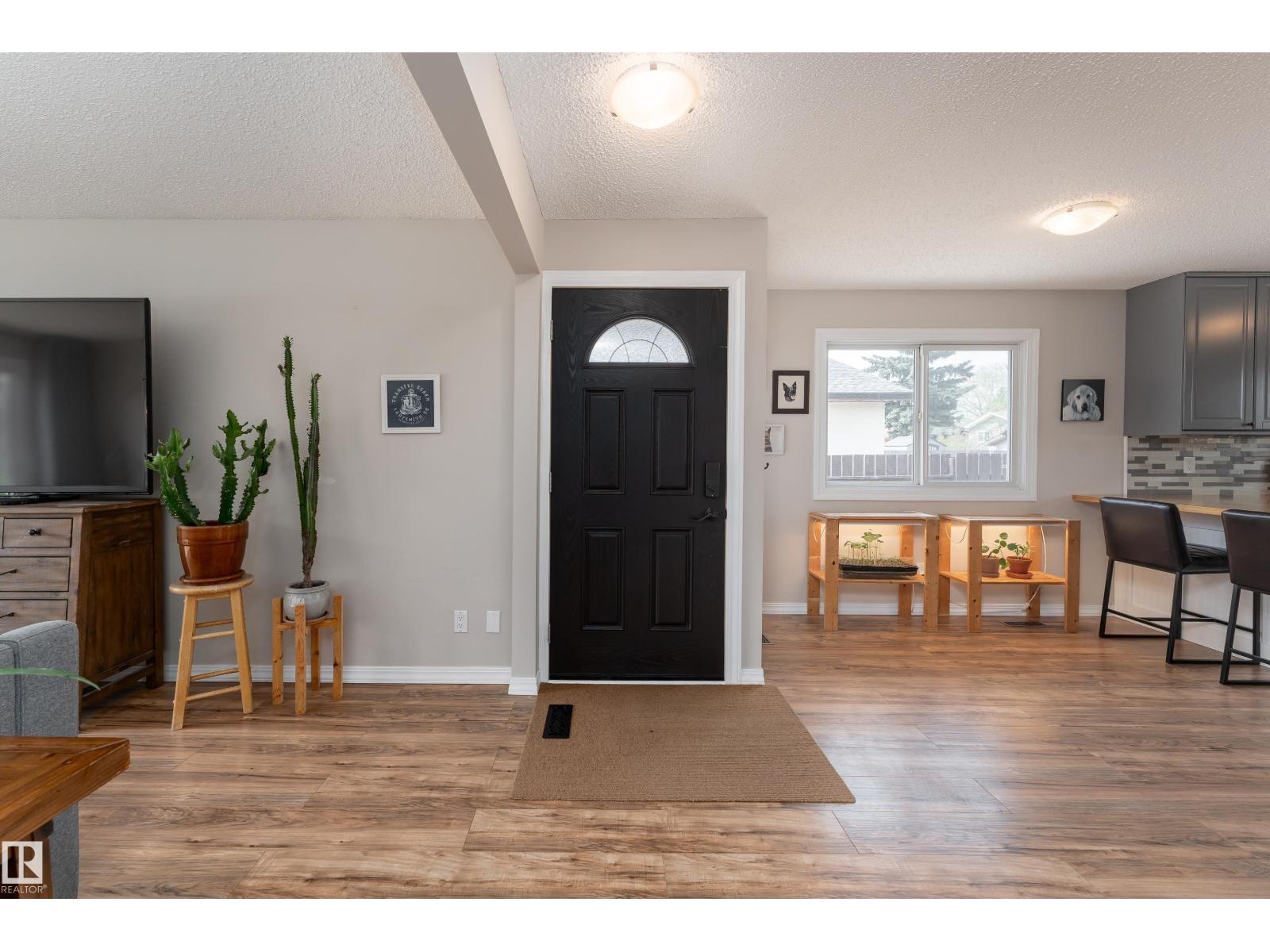 8122 92a Av, Fort Saskatchewan, Alberta  T8L 3M8 - Photo 3 - E4488304