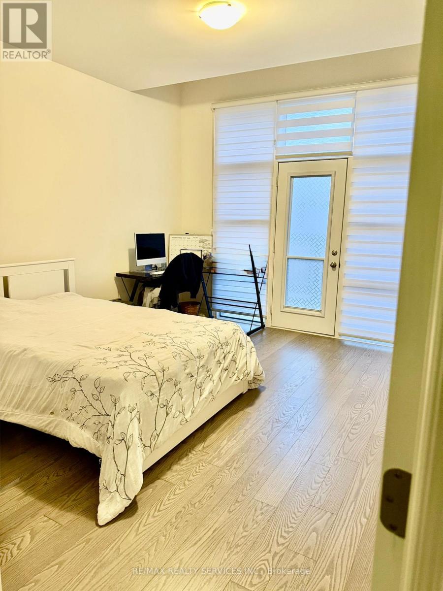 32 Midmorning Road, Brampton, Ontario  L6X 5R5 - Photo 10 - W13138652