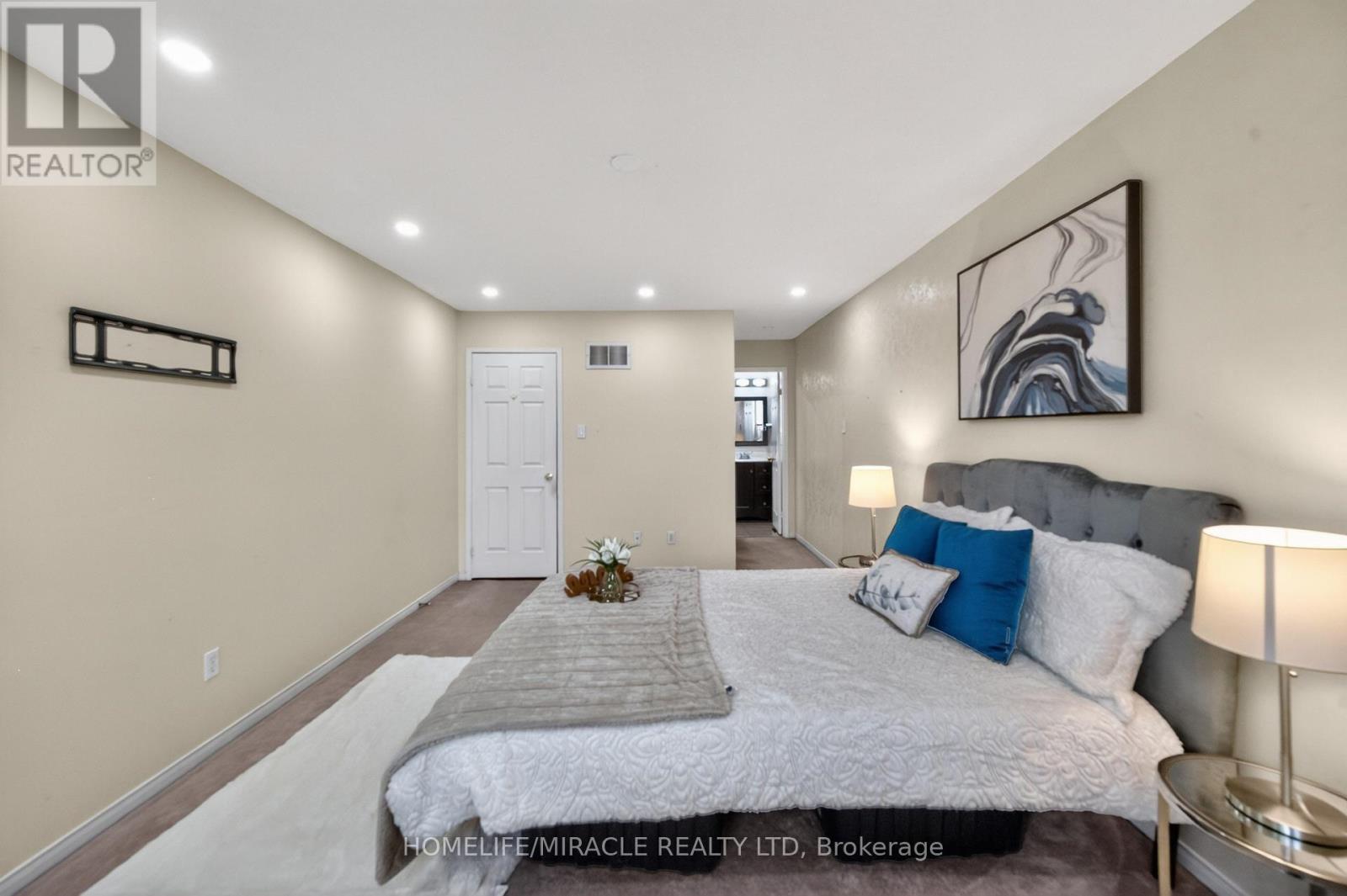 5342 Crane Court, Mississauga, Ontario  L5V 2C4 - Photo 32 - W13138660