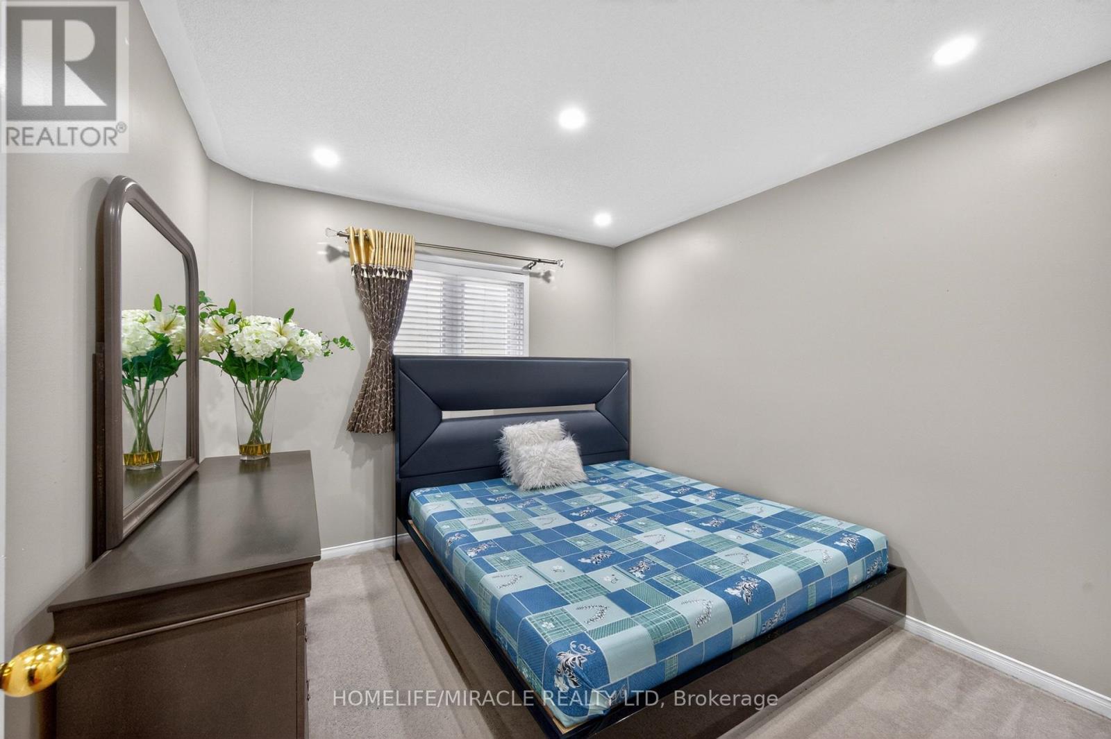 5342 Crane Court, Mississauga, Ontario  L5V 2C4 - Photo 36 - W13138660