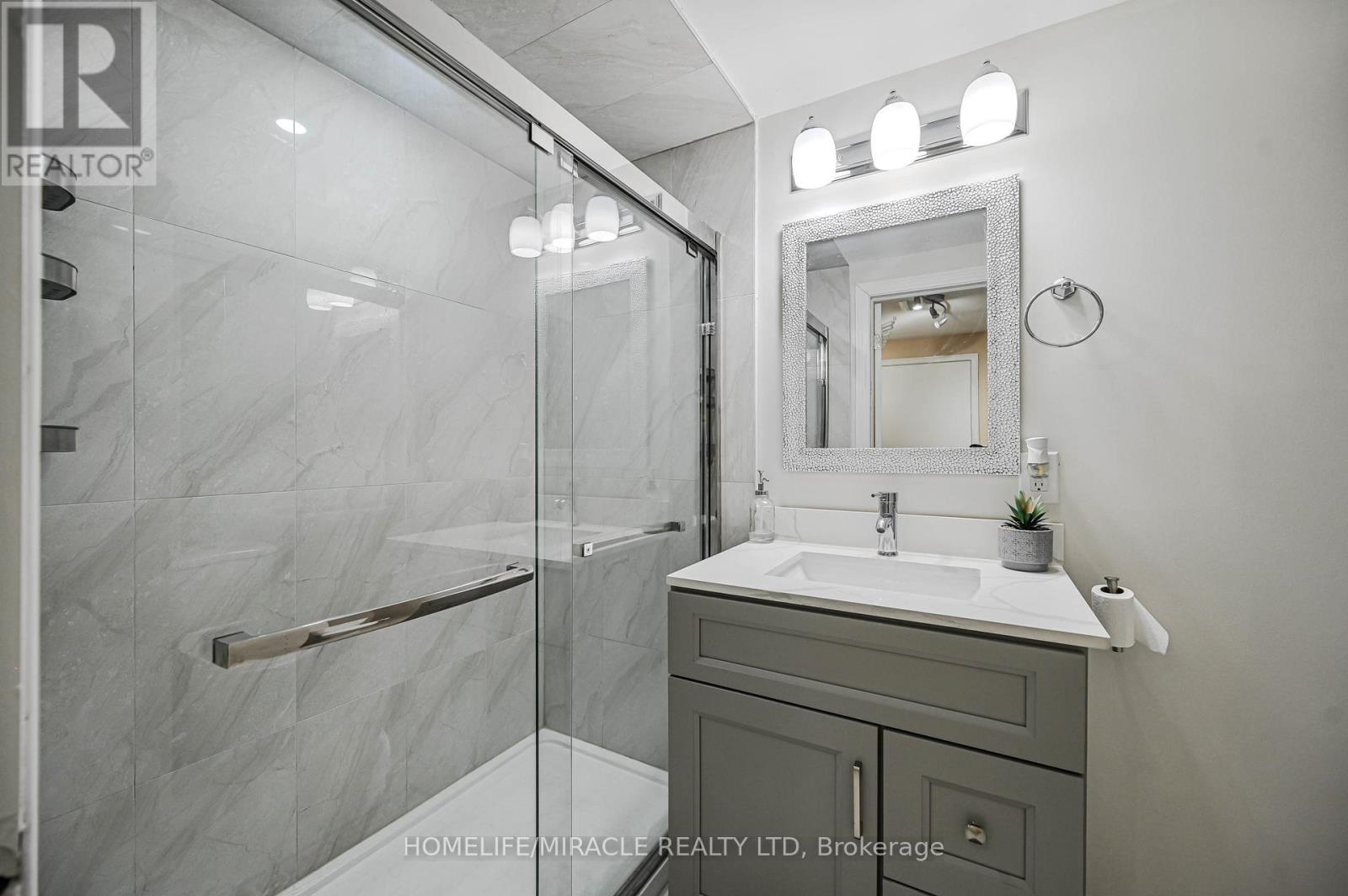 5342 Crane Court, Mississauga, Ontario  L5V 2C4 - Photo 42 - W13138660