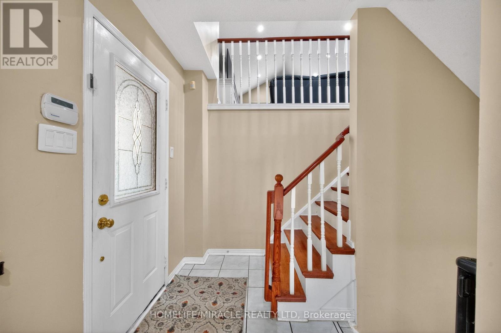 5342 Crane Court, Mississauga, Ontario  L5V 2C4 - Photo 7 - W13138660