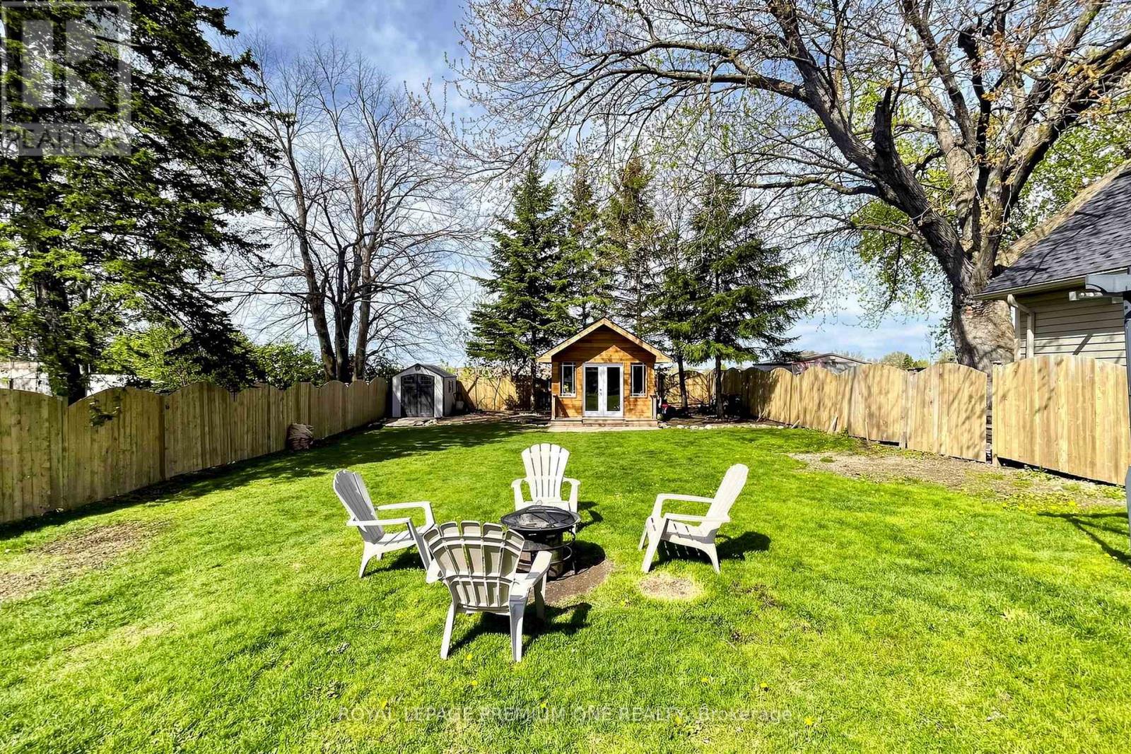 72 Thornton Avenue, Bradford West Gwillimbury, Ontario  L3Z 1N4 - Photo 33 - N13133118