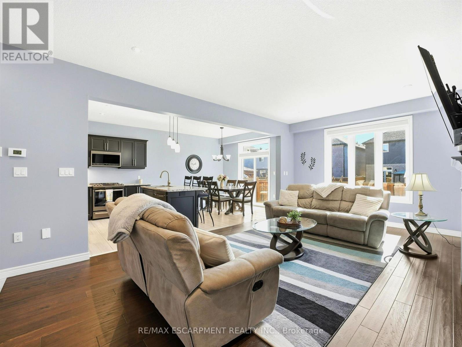 63 Festival Way, Hamilton, Ontario  L0R 1C0 - Photo 8 - X12878278