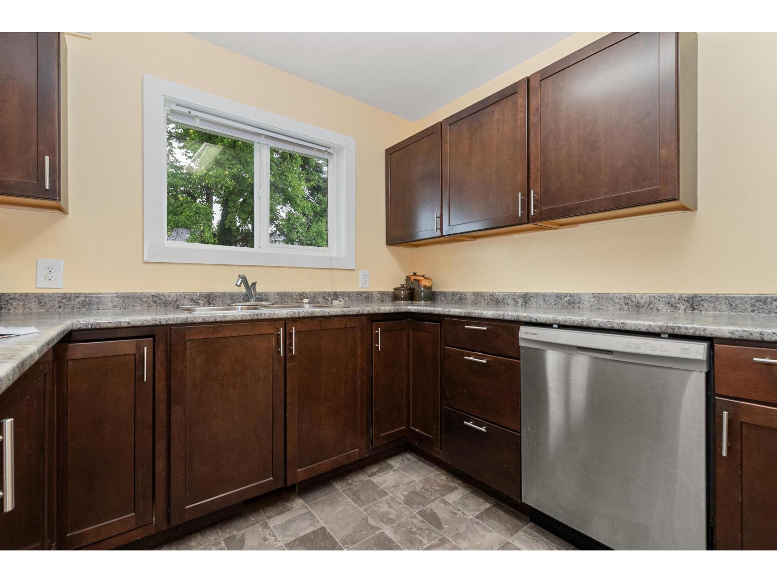 46057 Mellard Avenue, Chilliwack Proper East, Chilliwack, British Columbia  V2P 2Y8 - Photo 18 - R3124264
