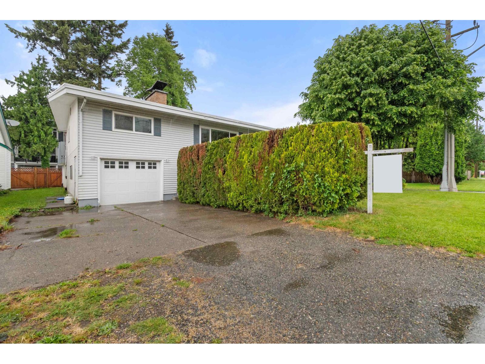 46057 Mellard Avenue, Chilliwack Proper East, Chilliwack, British Columbia  V2P 2Y8 - Photo 3 - R3124264