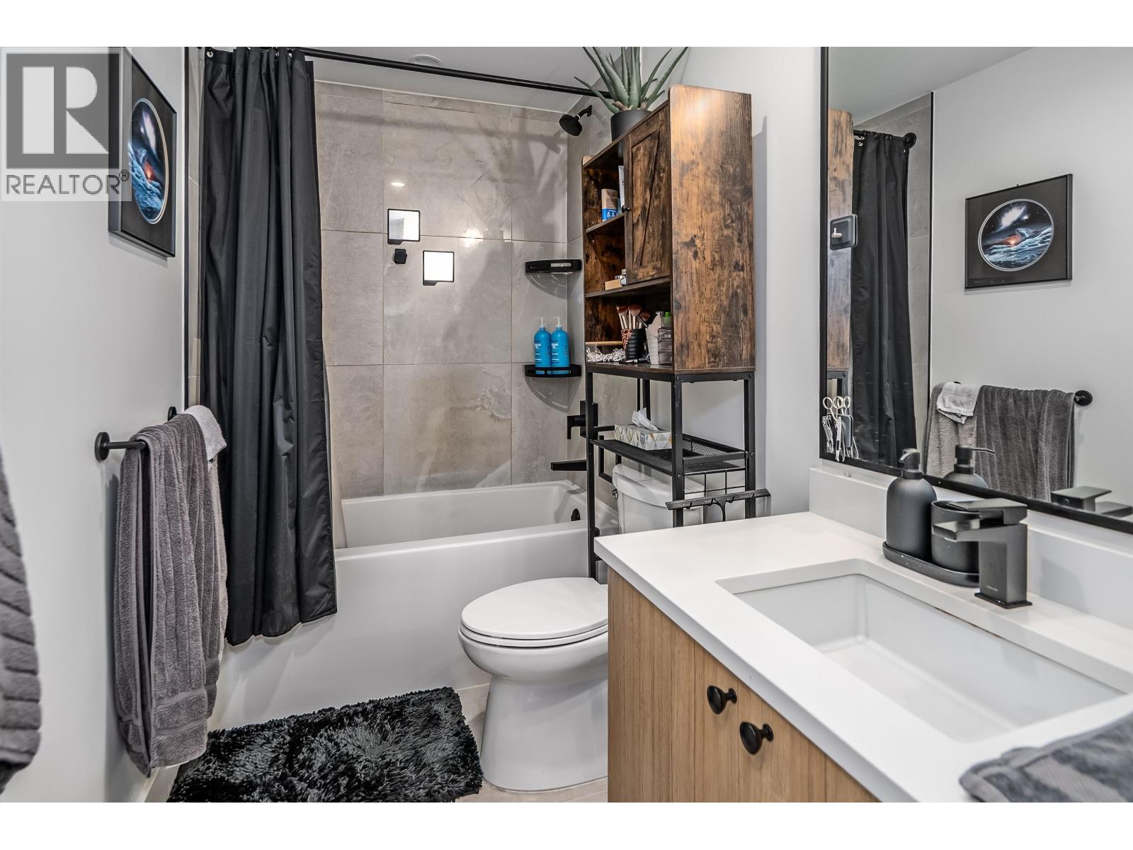 109 12040 Plaza Street, Maple Ridge, British Columbia  V2X 5X9 - Photo 32 - R3124281