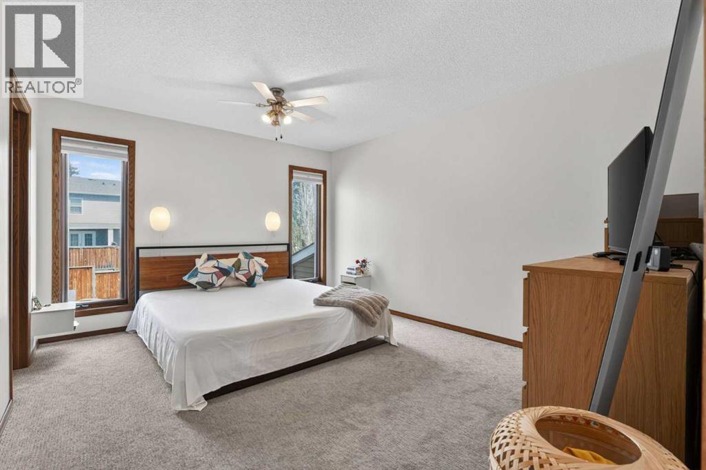 1328 48 Avenue NW, Calgary, Alberta  T2K 6B8 - Photo 16 - A2310680