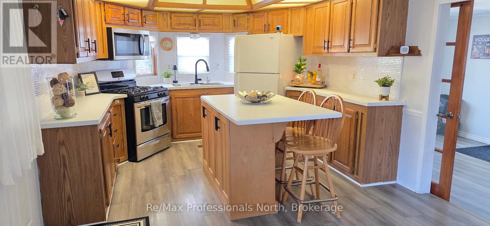 94 - 1007 Racoon Road, Gravenhurst, Ontario  P1P 0C5 - Photo 4 - X12934982
