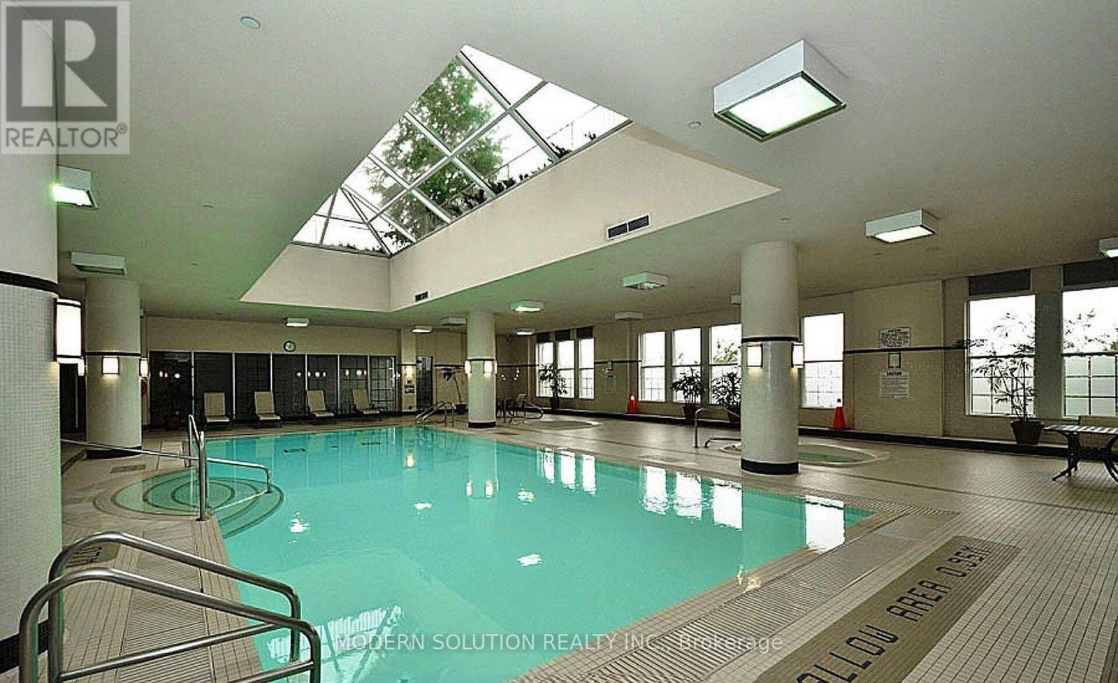 1804 - 35 Kingsbridge Garden Circle, Mississauga, Ontario  L5R 3Z5 - Photo 23 - W13135274