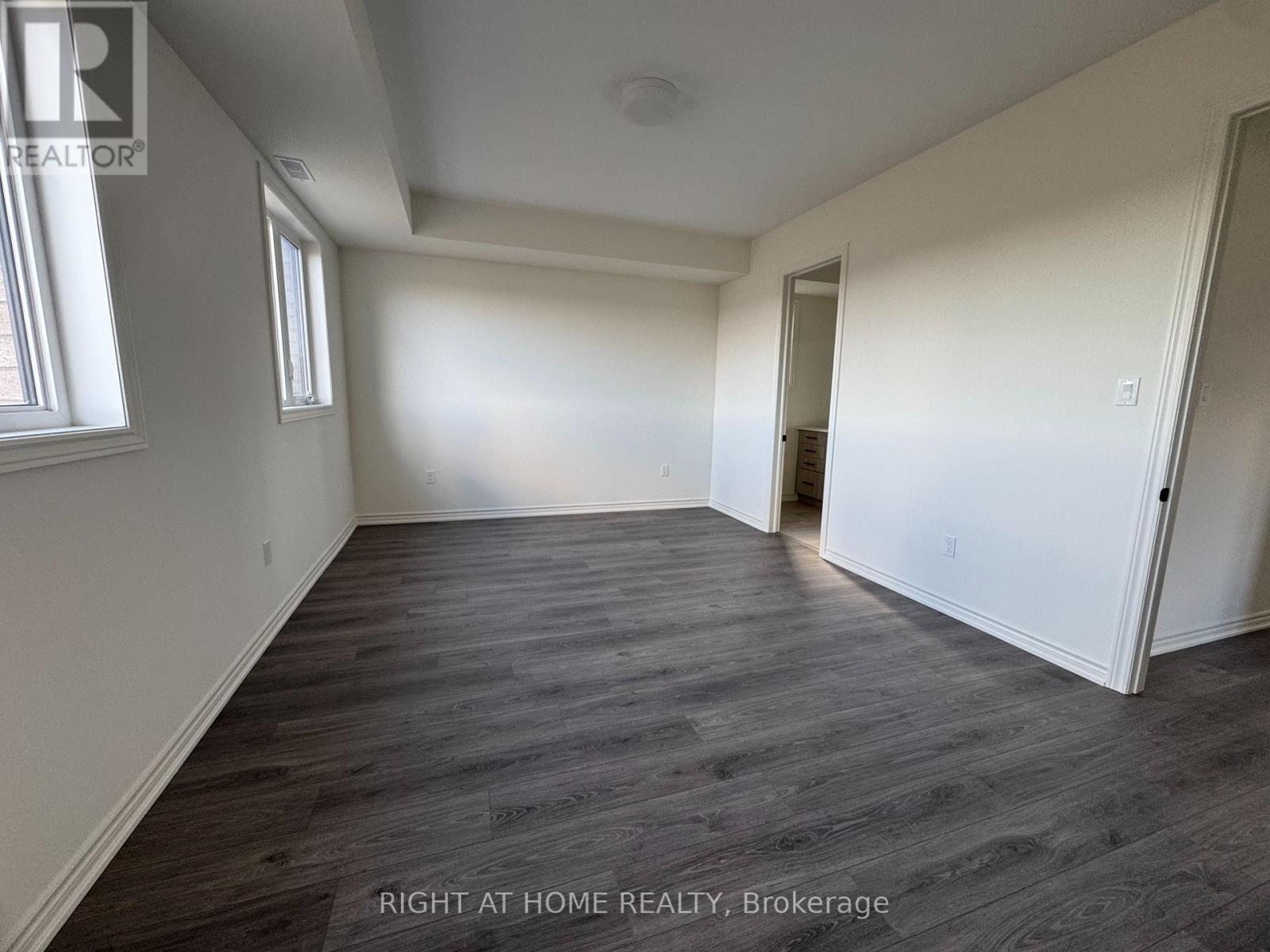62 Debois St 2nd Unit Street, Kawartha Lakes, Ontario K9V 6A9 - Photo 29 - X13131504
