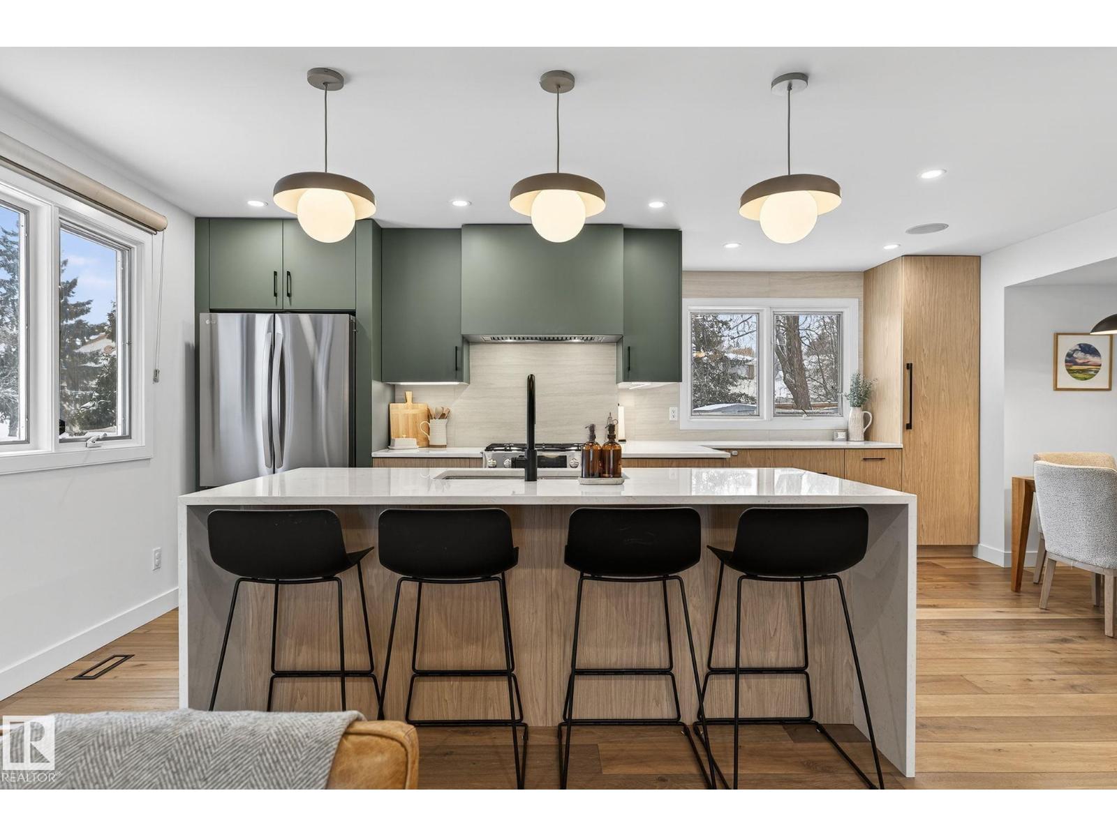632 Wahstao Rd NW, Edmonton, Alberta  T5T 2Y4 - Photo 16 - E4477447