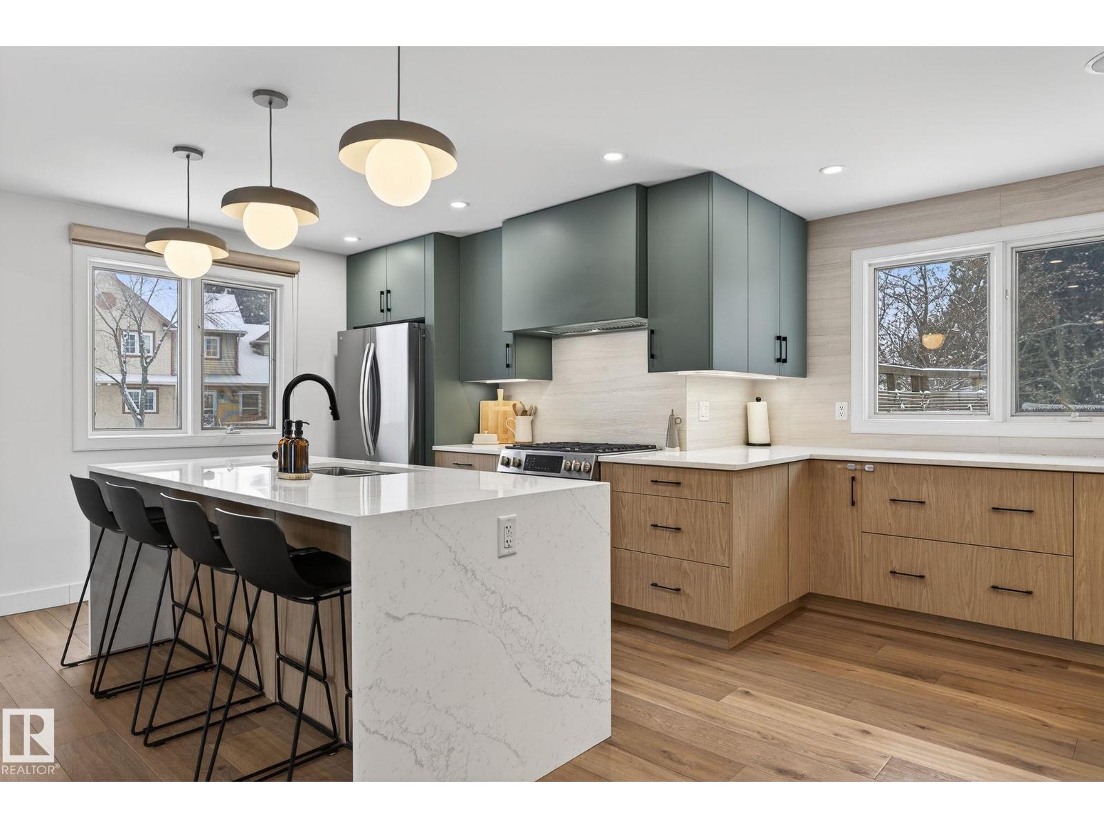 632 Wahstao Rd NW, Edmonton, Alberta  T5T 2Y4 - Photo 17 - E4477447