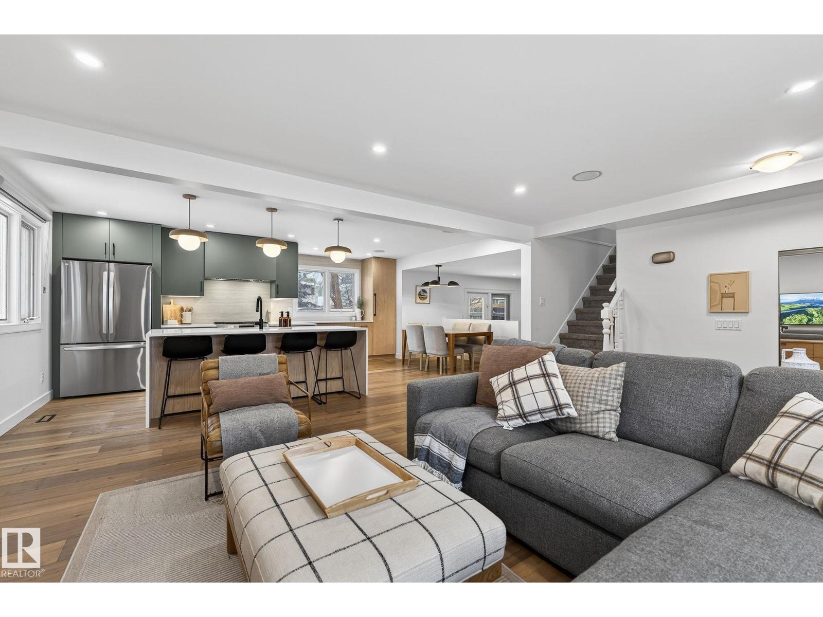 632 Wahstao Rd NW, Edmonton, Alberta  T5T 2Y4 - Photo 14 - E4477447