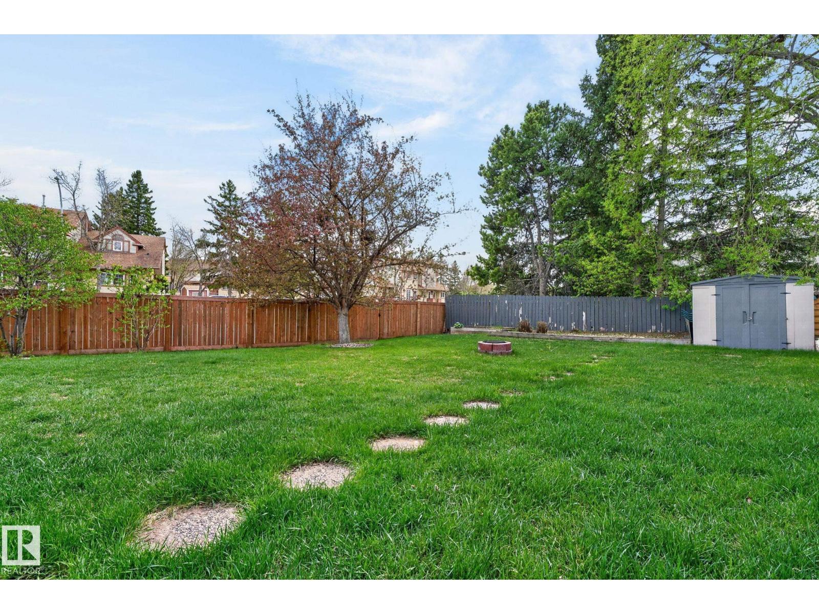 632 Wahstao Rd NW, Edmonton, Alberta  T5T 2Y4 - Photo 56 - E4477447