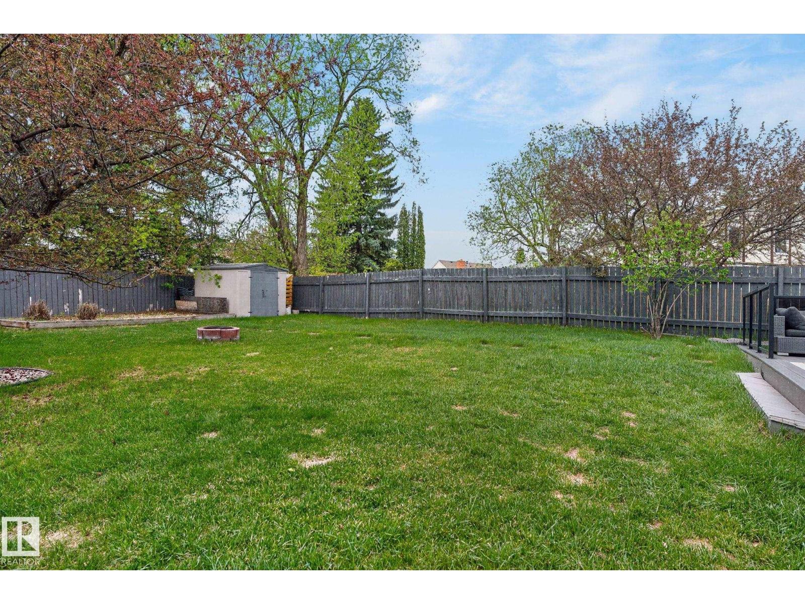 632 Wahstao Rd NW, Edmonton, Alberta  T5T 2Y4 - Photo 57 - E4477447