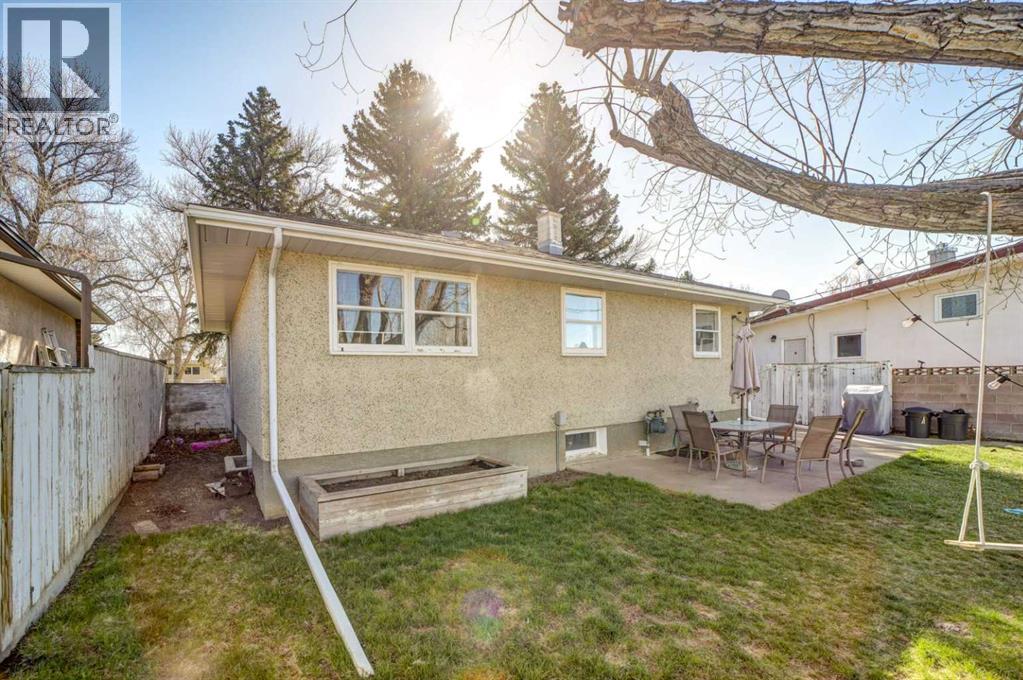 1126 23  N, Lethbridge, Alberta  T1H 3T4 - Photo 26 - A2305810
