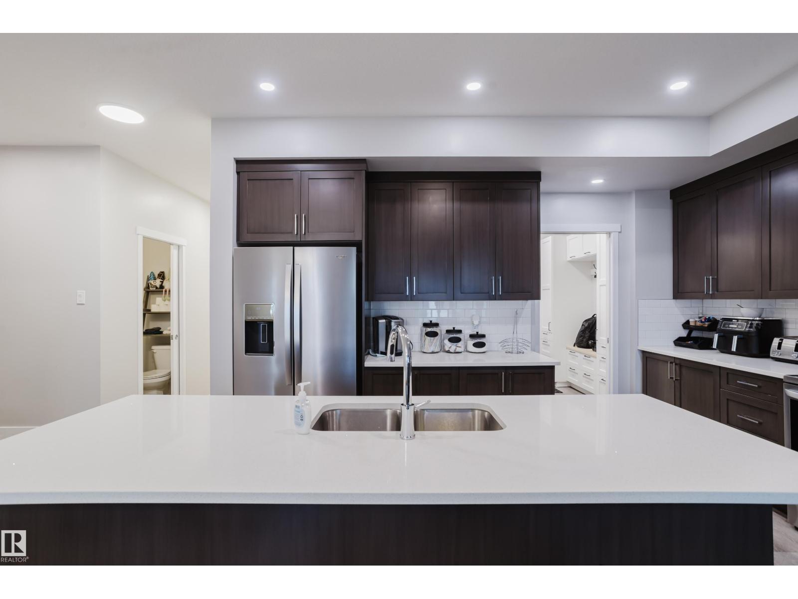 15151 26 St Nw, Edmonton, Alberta  T5Y 3Y5 - Photo 10 - E4488305