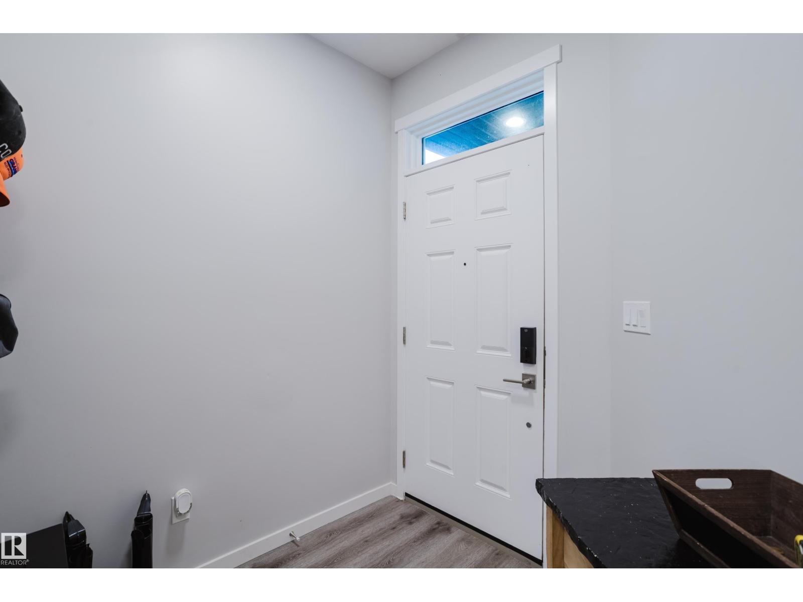 15151 26 St Nw, Edmonton, Alberta  T5Y 3Y5 - Photo 4 - E4488305