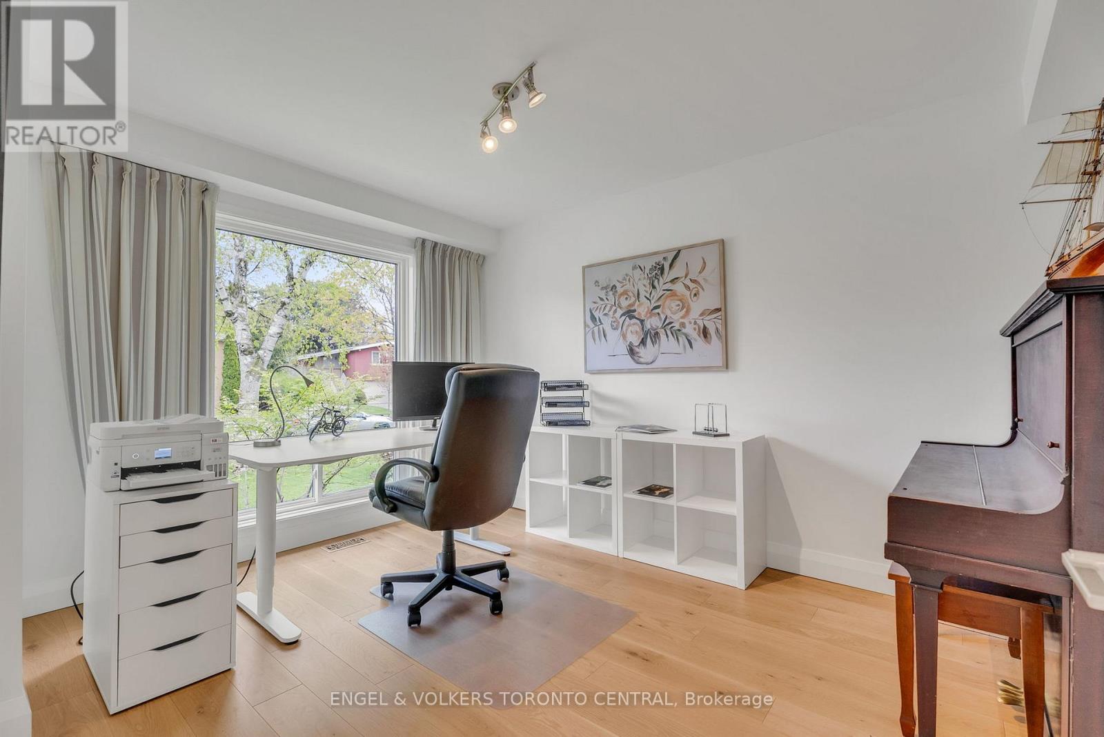 170 Fenn Avenue, Toronto, Ontario  M2P 1X9 - Photo 16 - C13138676