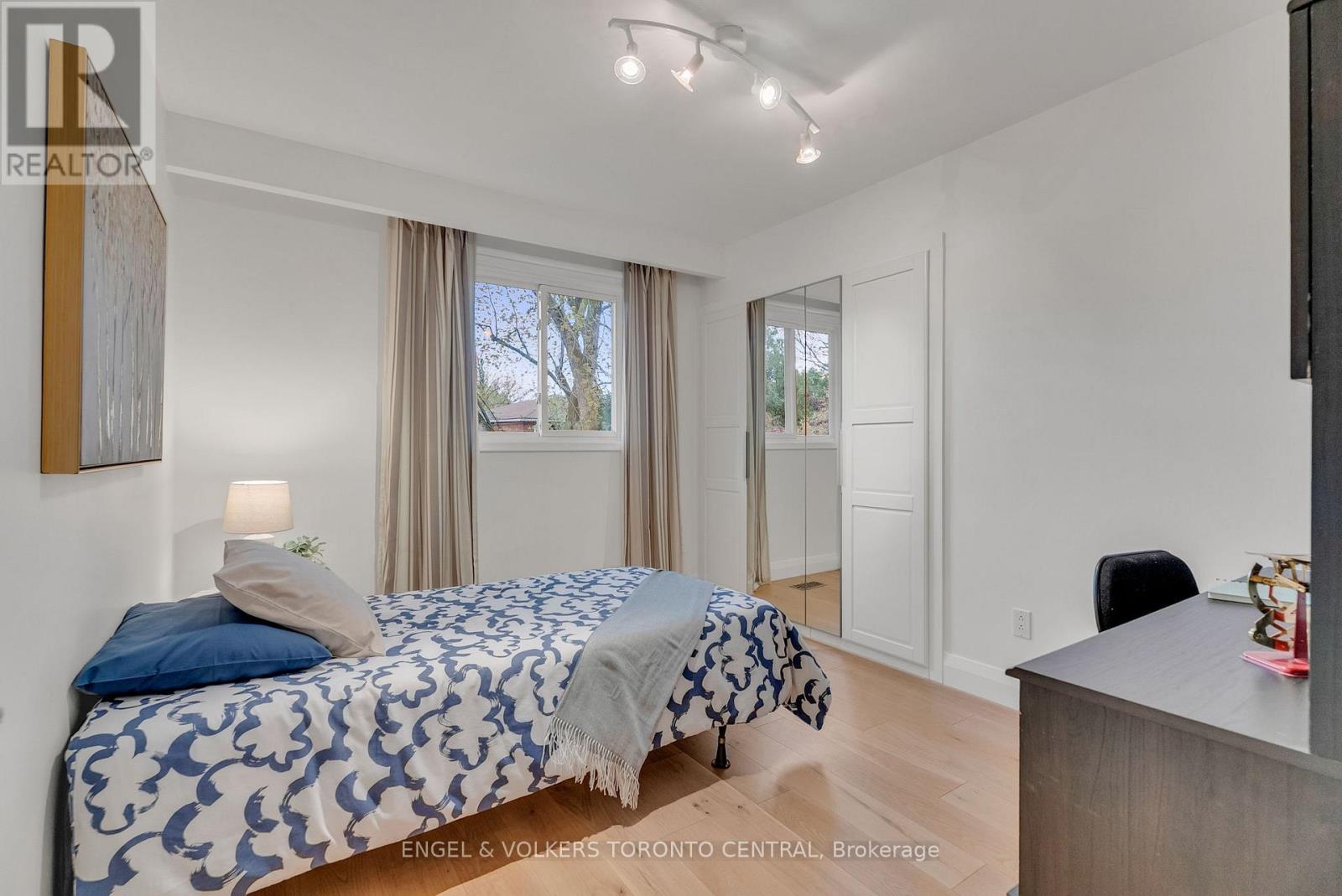 170 Fenn Avenue, Toronto, Ontario  M2P 1X9 - Photo 28 - C13138676