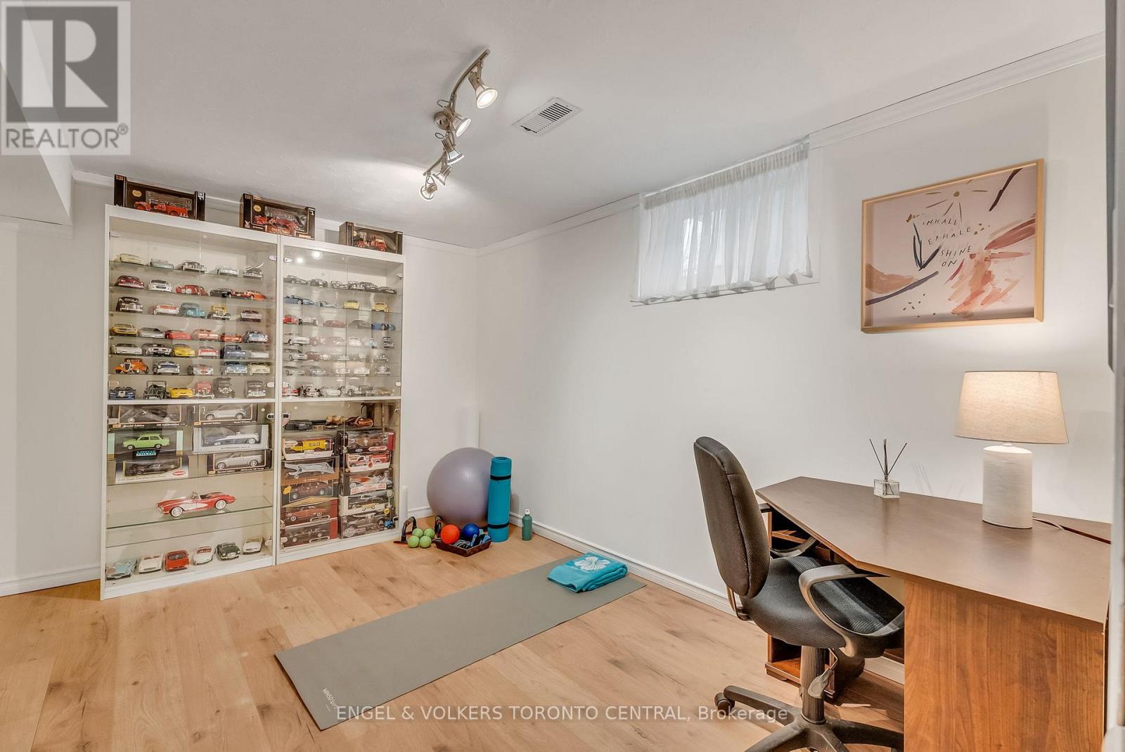 170 Fenn Avenue, Toronto, Ontario  M2P 1X9 - Photo 40 - C13138676