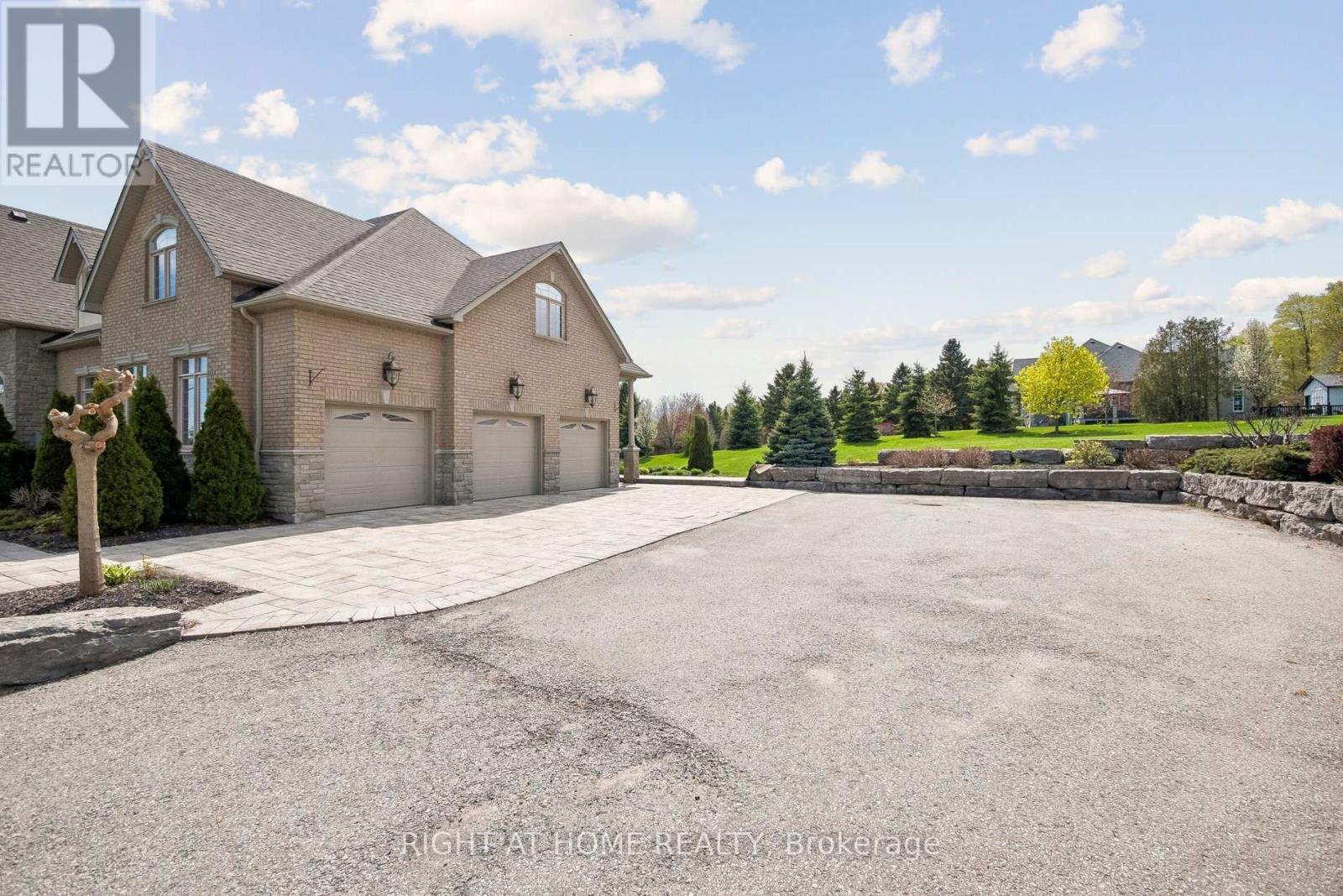 18 Bice Court, Clarington, Ontario  L0B 1J0 - Photo 3 - E13138682