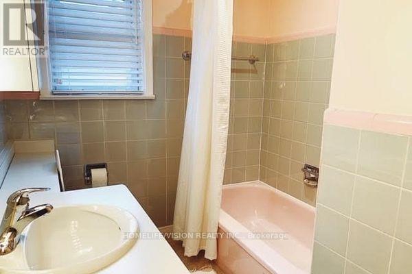 Main - 19 Danube Drive, Toronto, Ontario M1R 1Z9 - Photo 22 - E13138416