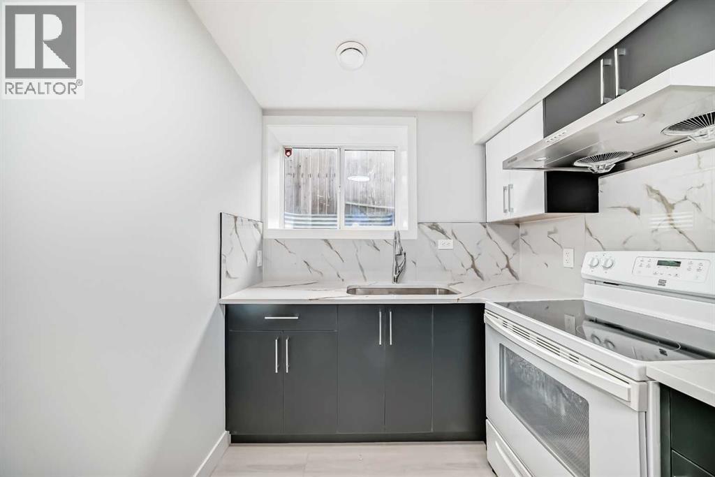 231 Saddlebrook Way NE, Calgary, Alberta  T3J 0B5 - Photo 17 - A2308941