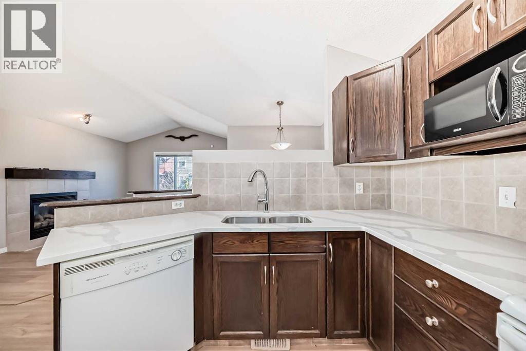 231 Saddlebrook Way NE, Calgary, Alberta  T3J 0B5 - Photo 27 - A2308941