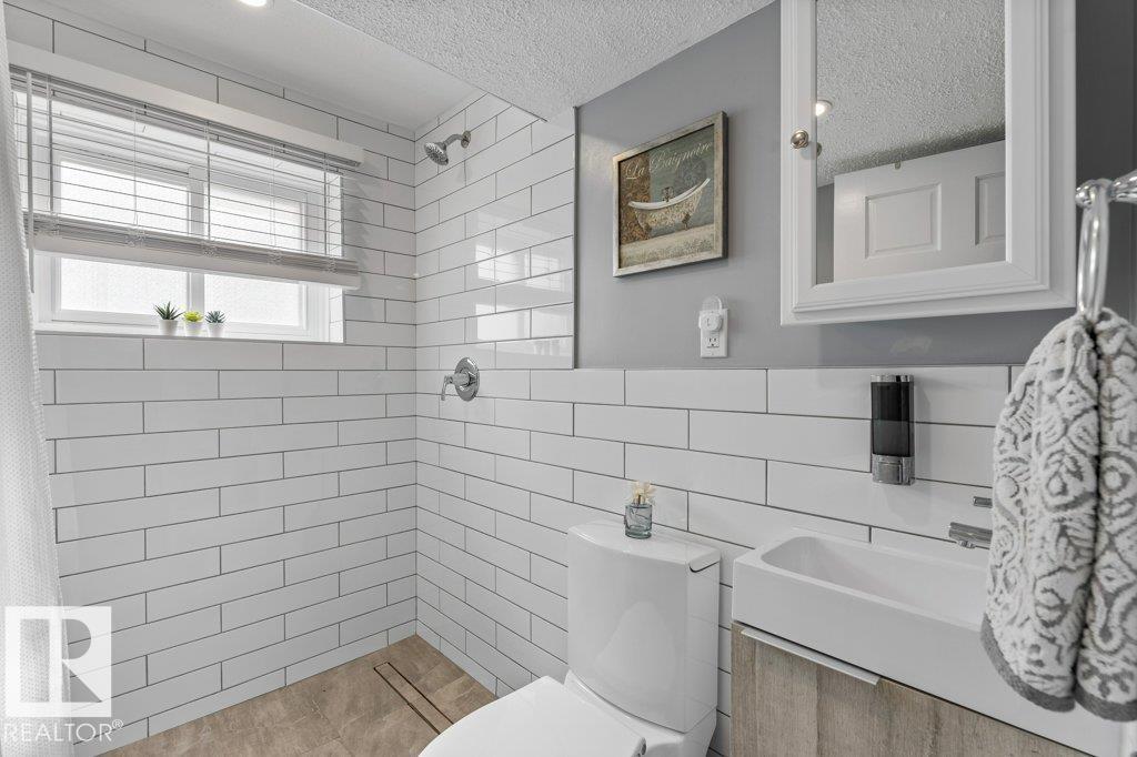 1111 Moyer Dr, Sherwood Park, Alberta  T8A 1E8 - Photo 30 - E4488303