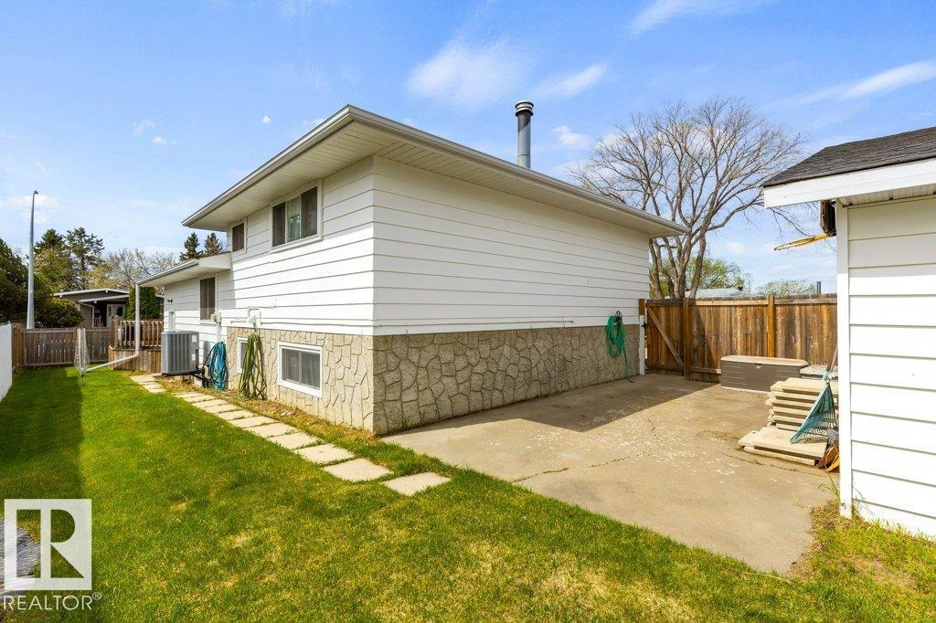 1111 Moyer Dr, Sherwood Park, Alberta  T8A 1E8 - Photo 39 - E4488303