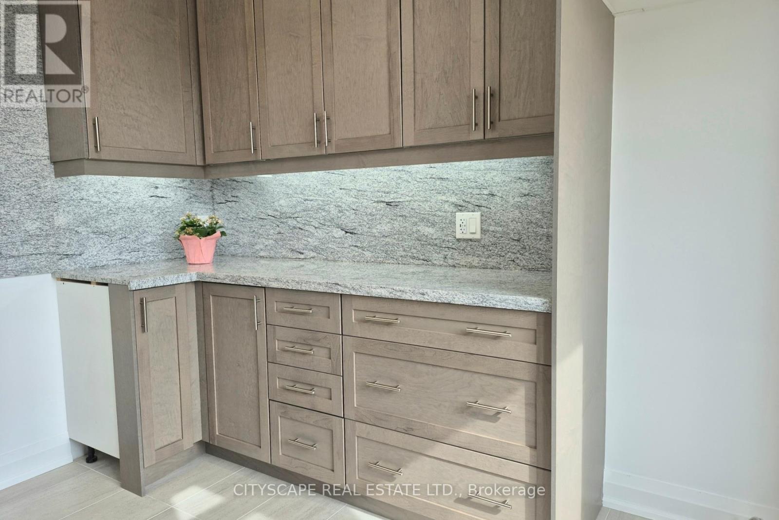 3182 Sixth Line, Oakville, Ontario  L6M 5T2 - Photo 40 - W13138668