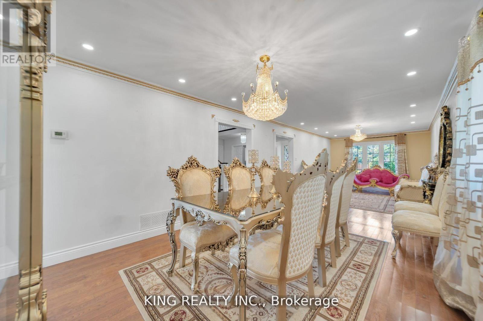 2606 Ambercroft Trail, Mississauga, Ontario  L5M 4K3 - Photo 10 - W13138678