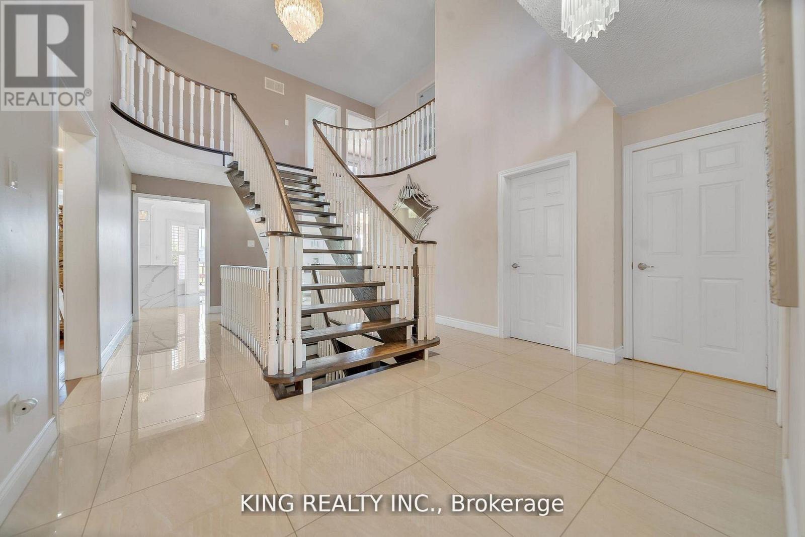 2606 Ambercroft Trail, Mississauga, Ontario  L5M 4K3 - Photo 13 - W13138678