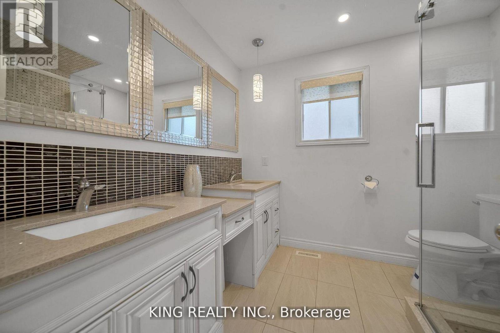 2606 Ambercroft Trail, Mississauga, Ontario  L5M 4K3 - Photo 36 - W13138678