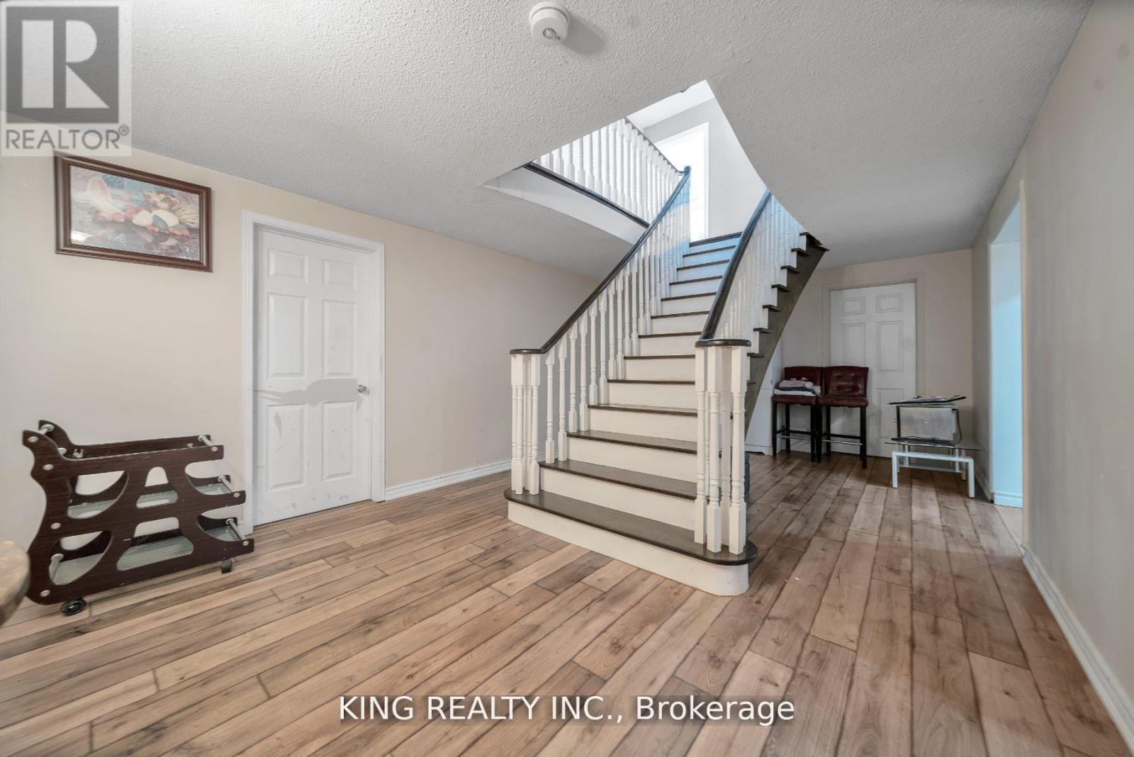 2606 Ambercroft Trail, Mississauga, Ontario  L5M 4K3 - Photo 40 - W13138678