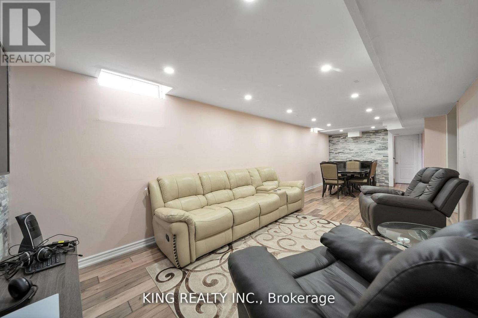 2606 Ambercroft Trail, Mississauga, Ontario  L5M 4K3 - Photo 42 - W13138678