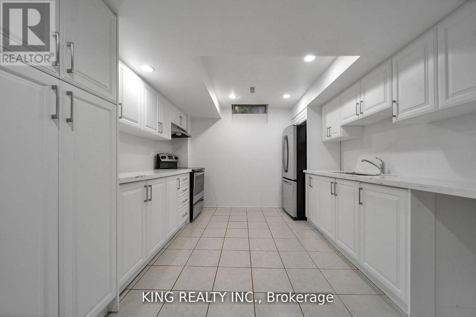 2606 Ambercroft Trail, Mississauga, Ontario  L5M 4K3 - Photo 44 - W13138678