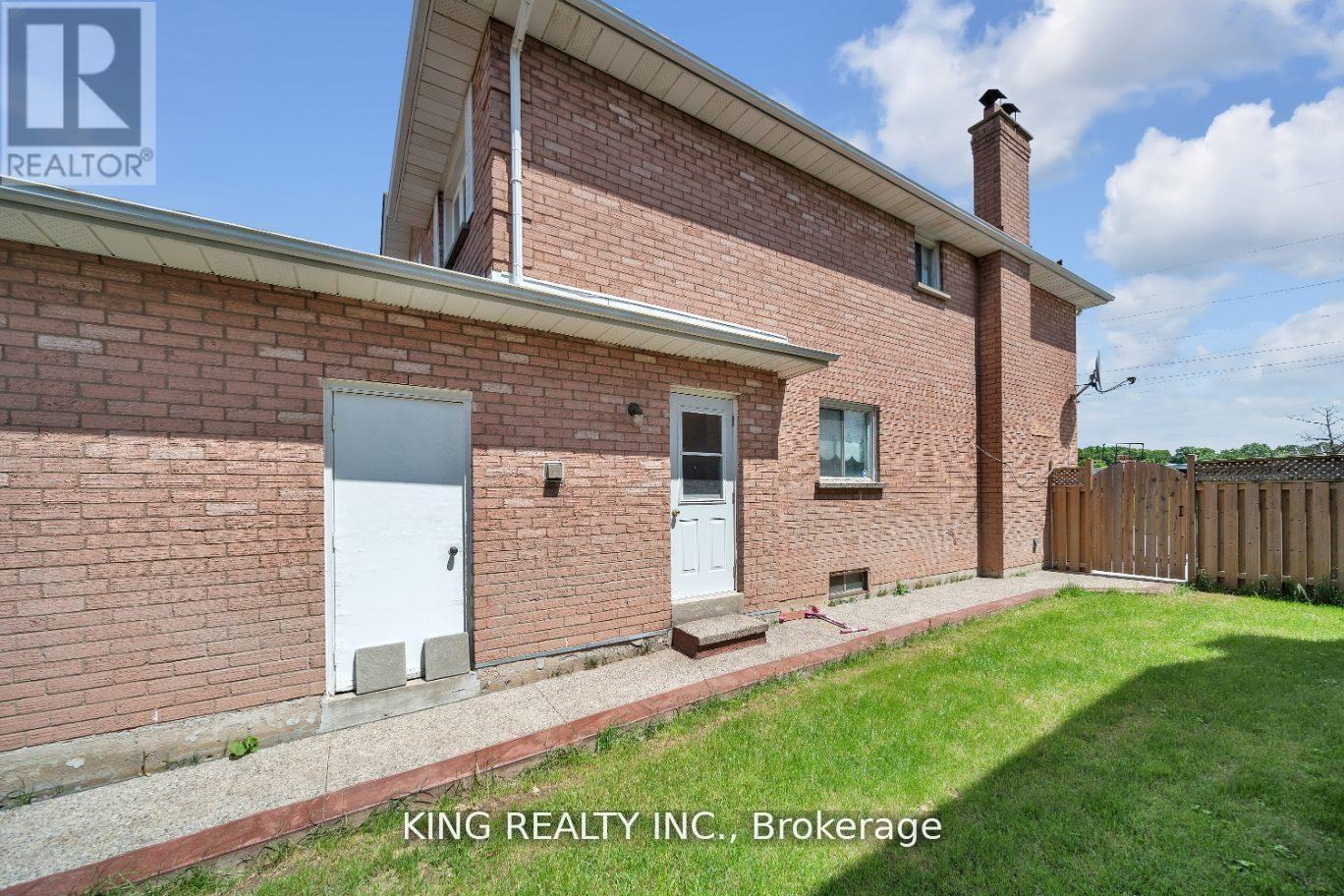 2606 Ambercroft Trail, Mississauga, Ontario  L5M 4K3 - Photo 49 - W13138678