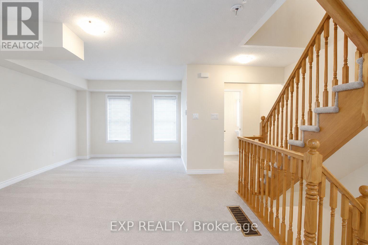 96 - 2280 Baronwood Drive, Oakville, Ontario  L6M 0K4 - Photo 3 - W13138704