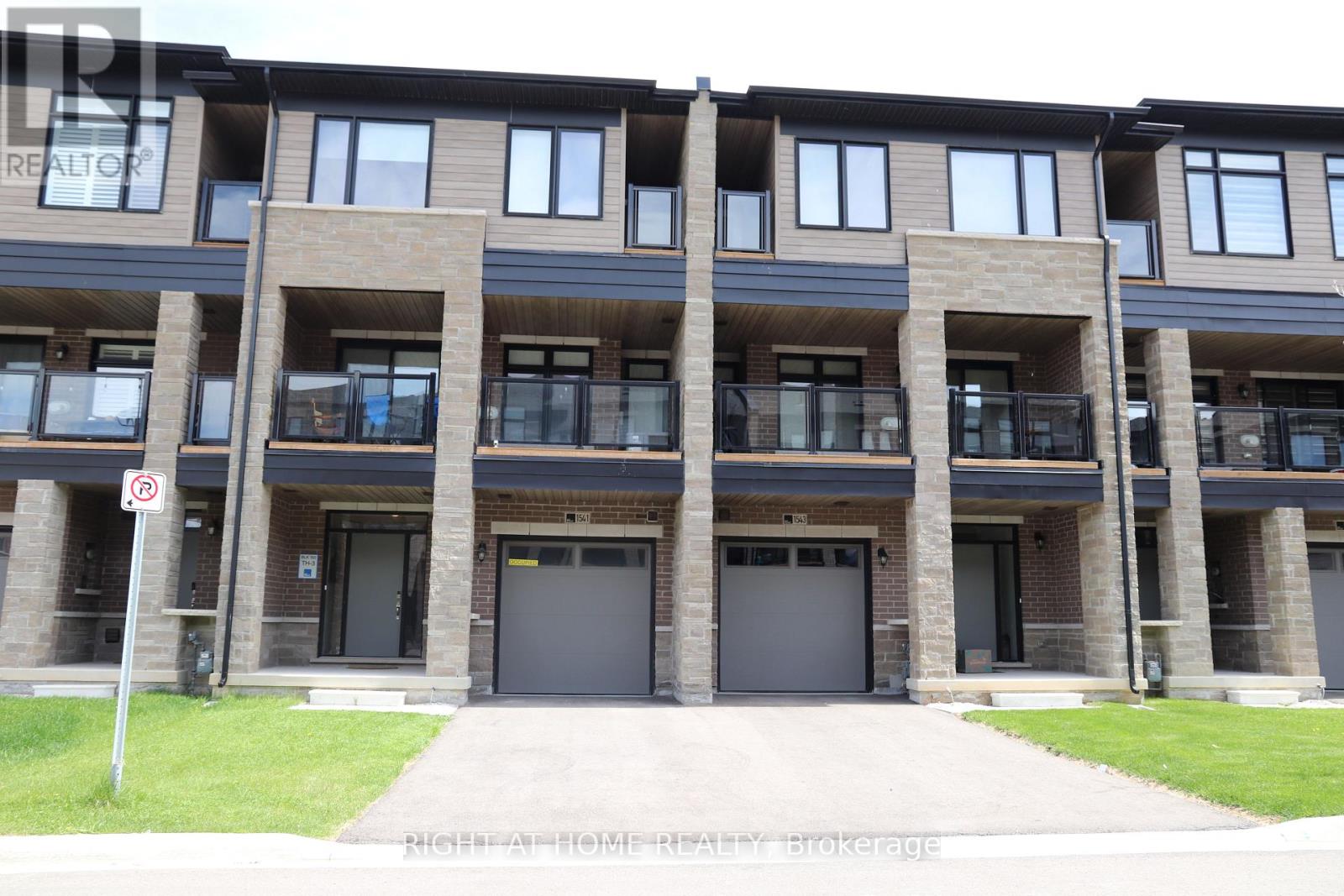 1541 HILSON HEIGHTS, Milton, Ontario