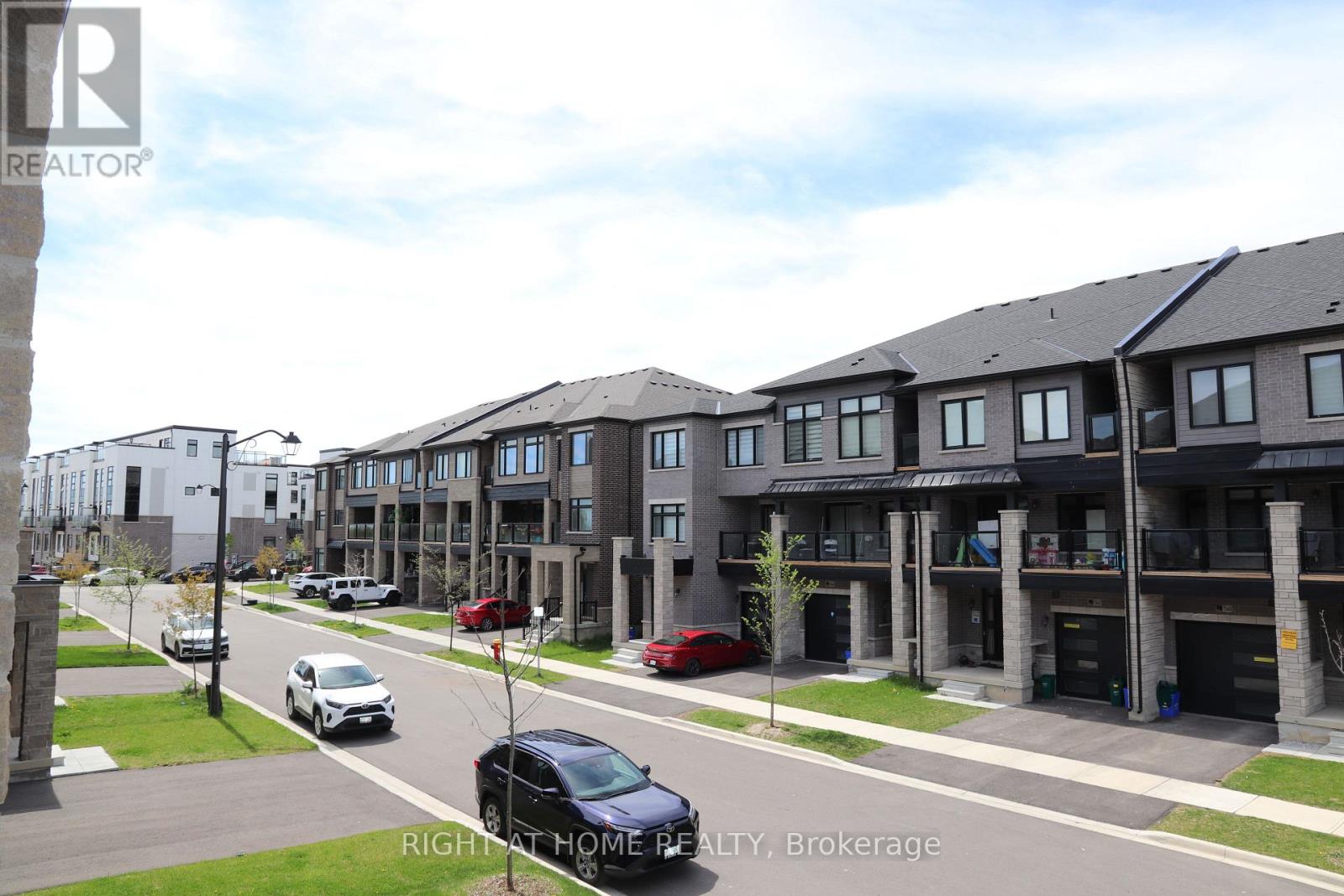 1541 Hilson Heights, Milton, Ontario  L9E 1V5 - Photo 18 - W13138714