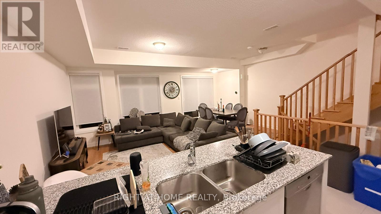 1541 Hilson Heights, Milton, Ontario  L9E 1V5 - Photo 26 - W13138714