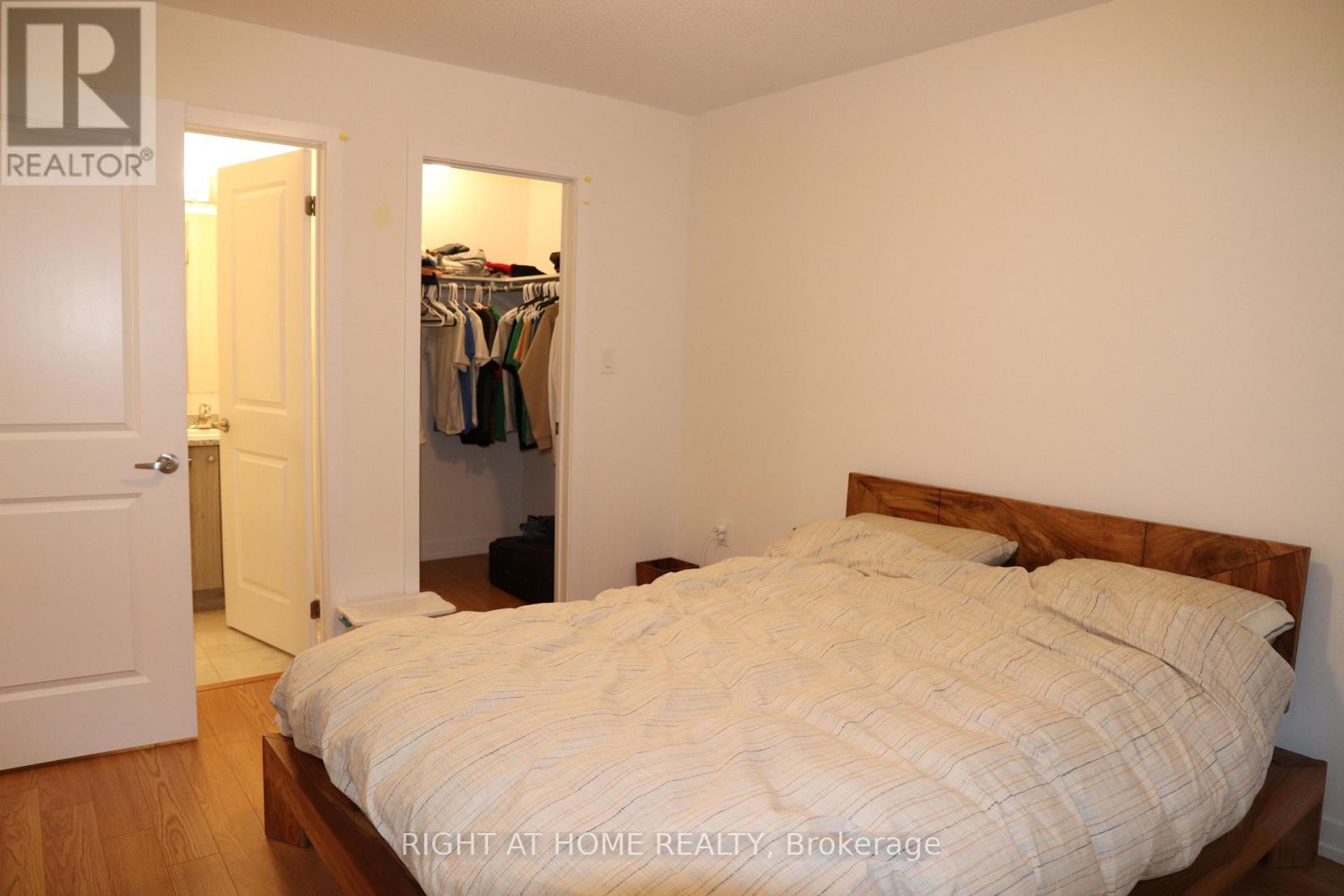 1541 Hilson Heights, Milton, Ontario  L9E 1V5 - Photo 36 - W13138714