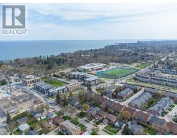 909 - 212 KERR STREET, Oakville, Ontario