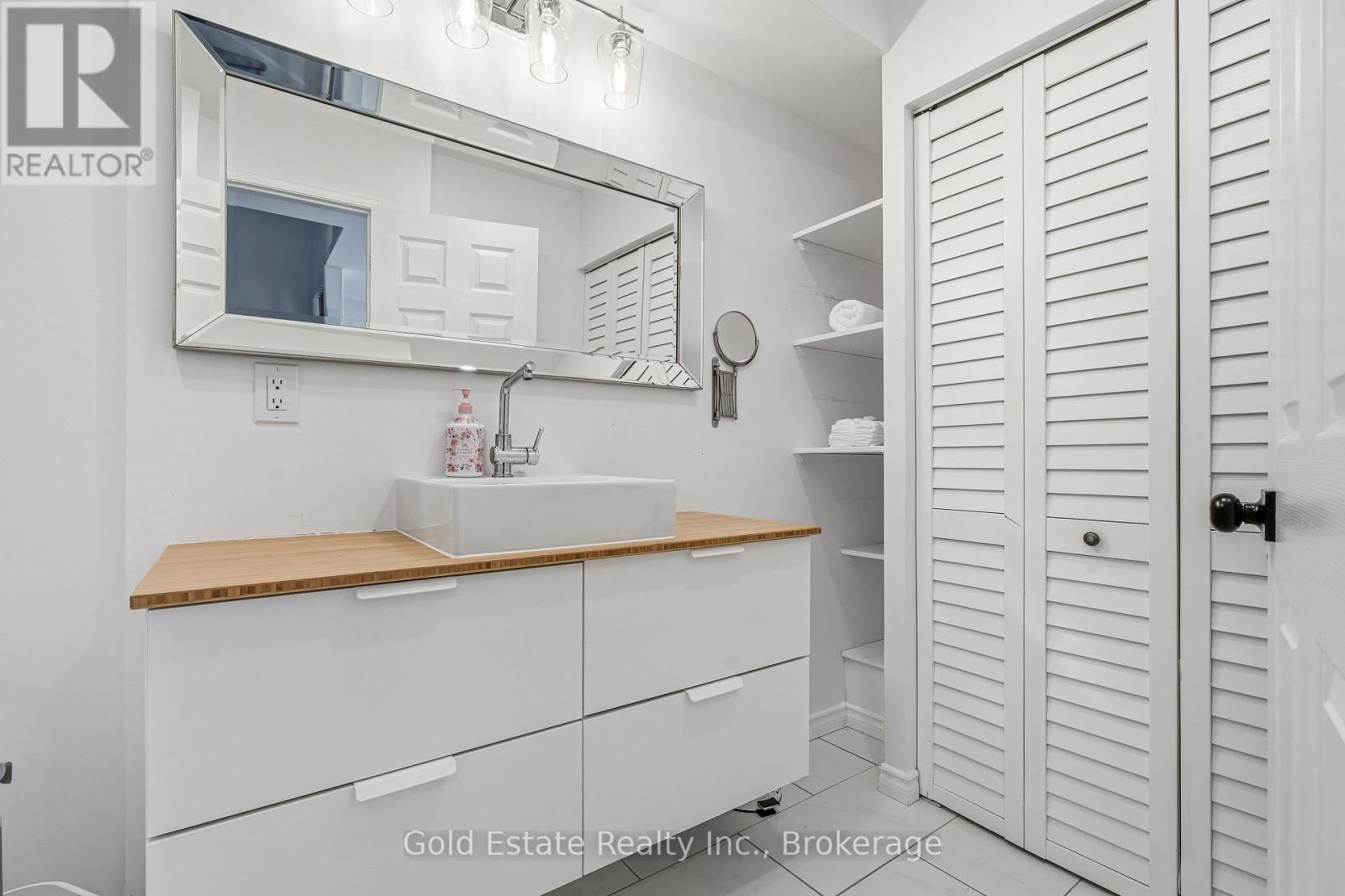 120 Roxton Road, Oakville, Ontario  L6H 6V4 - Photo 19 - W13138724