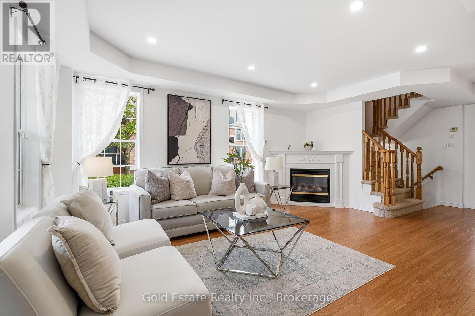120 Roxton Road, Oakville, Ontario  L6H 6V4 - Photo 6 - W13138724