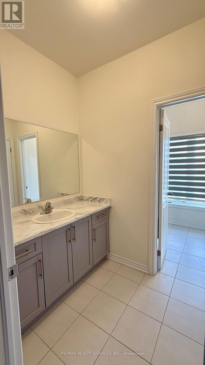 37 Bavenden Crescent, Brampton, Ontario  L6X 5S4 - Photo 19 - W13138730